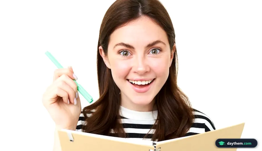 Hình ảnh minh họa người học tiếng Anh đang cầm bút và sổ tay, tập trung ghi chép cấu trúc cơ bản và luyện tập.